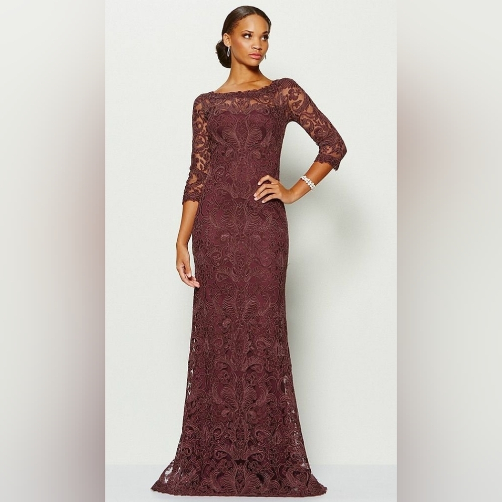 NWT Corded Embroidery on Tulle ¾ Sleeve Gown